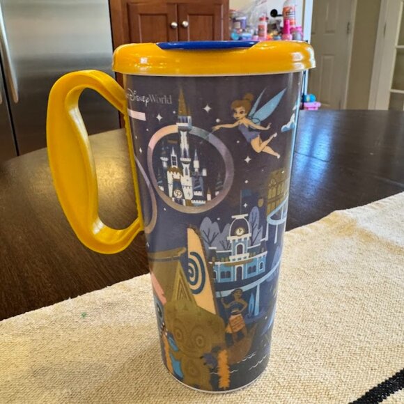 Walt Disney World 50th Anniversary Resort Plastic Refillable Cup Travel Mug - Picture 1 of 3